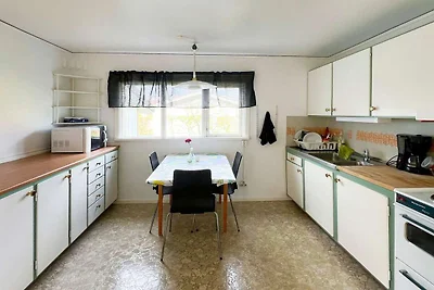 Einladendes Ferienhaus in Meeresnähe-By Traum