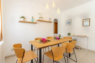 Ferienhaus für 6 Gäste in Strandnähe
