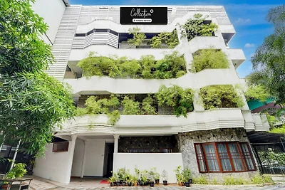 Supercollectie O Vazhakkala Kakkanad