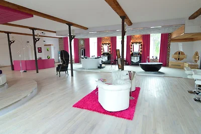 Gemütlicher Aufenthalt mit Pool & Natur