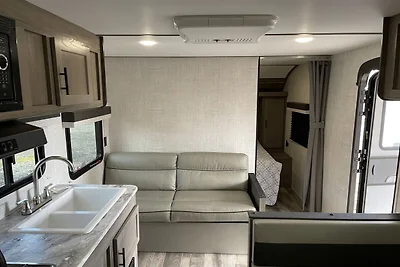 Appartamento In 1 Camera Da Letto Con Cucina