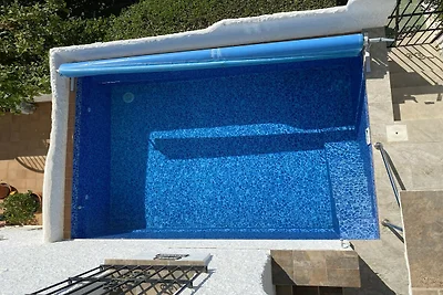 Reihenhaus in Nerja mit Pool und Meerblick