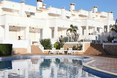 Villa vicino ad Albufeira con piscina e campo...