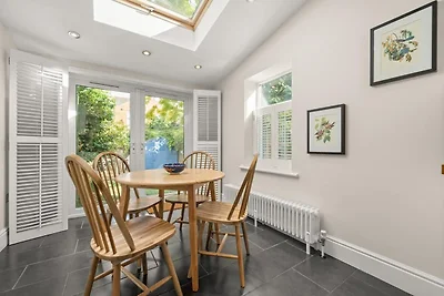 Modernes Haus in Reading an der Themse