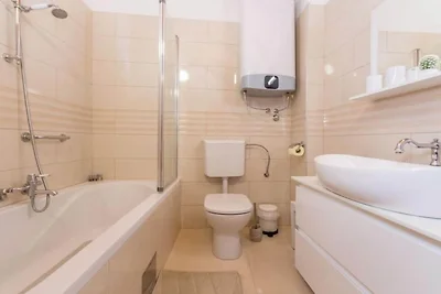 The Grandfather Villa – Heated Pool Retreat