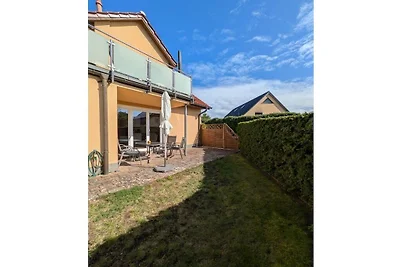 "Aileen" im Haus Riwa