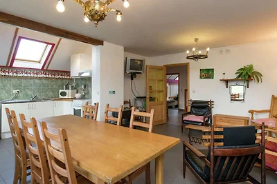 Gem�tliches Haus in Sainte-Ode mit Sauna