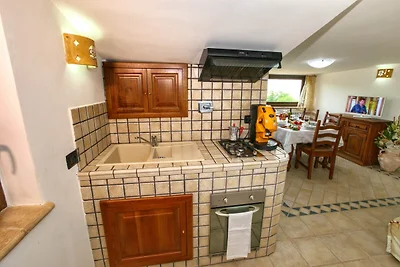 Panoramische villa met zwembad en bubbelbad