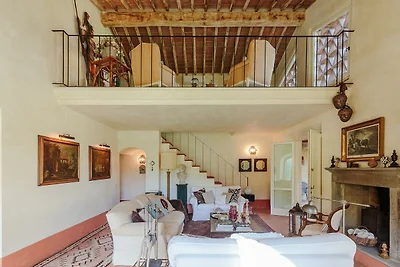 Villa in Camaiore mit Pool und Toskana-Blick