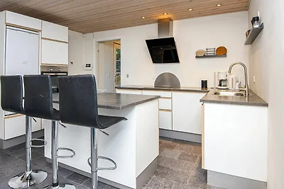 10 person holiday home in Glesborg-By Traum