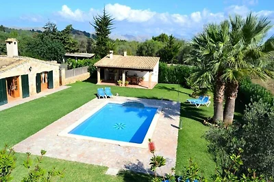 Haus in Pollensa mit Pool und Grillbereich