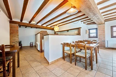 Prächtiges Dorfhaus in Rojals