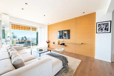 Appartement in Golfe-Juan met uitzicht op zee