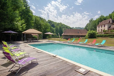 Chalet di charme con piscina