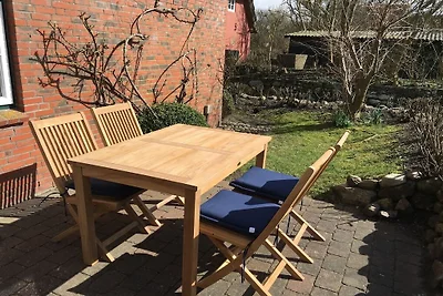 Ferienhaus in Utersum mit Schwimmbecken