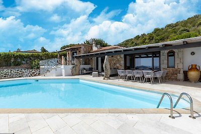 Villa a Porto Cervo con piscina