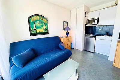 Wohnung in Frankreich mit Pool und Strand