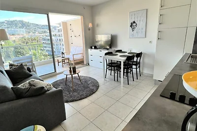 Wohnung in Cannes in der Nähe des Mouret Roug...