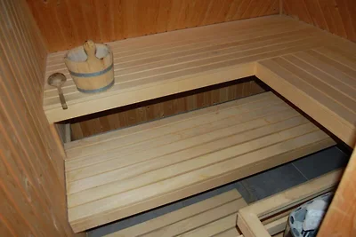 Klassische Strandvilla mit Whirlpool
