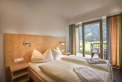 Vakantiehuis in Königsleiten met zwembad