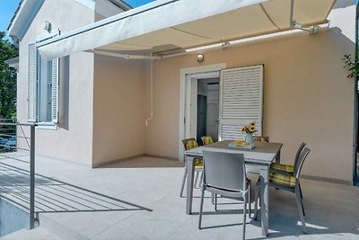 Cosy holiday home in Kraljevica with garden