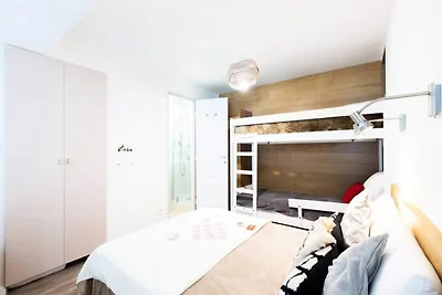 Wohnung in Saint Lary nahe Skiliften