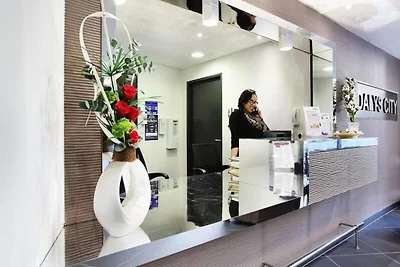 Aparthotel Odalys Prado Castellane