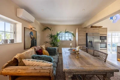 Privékamer in een luxe villa in Budens