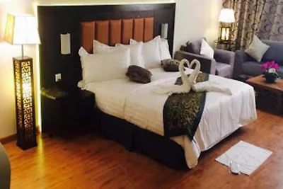 Luxuriöse Honeymoon-Suite im Sunday Millennia