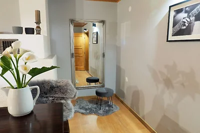 Apartments & Rooms Latin - Two Bedroom Apartm...