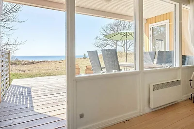 6 Personen Ferienhaus in Aakirkeby-By Traum