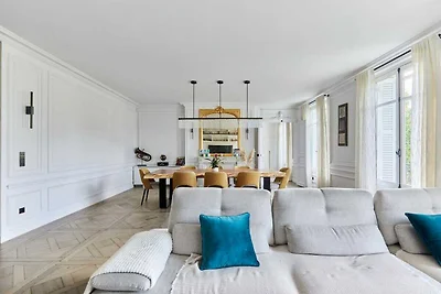Ongelofelijk appartement Etoile Porte Maillot
