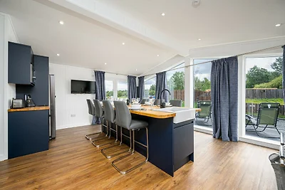 Belvilla Russel Court Hotel | Standard Triple