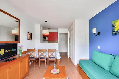 Haus in Monflanquin am See mit Pool