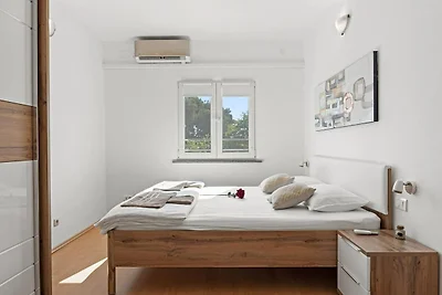 Wohnung in Vodnjan mit Pool und Jacuzzi