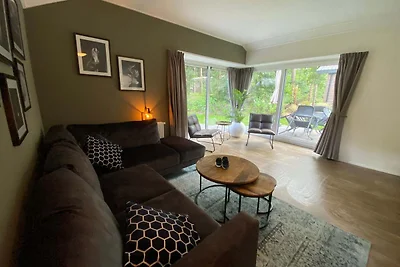 Comfy chalet with dishwasher, Utrecht at just...