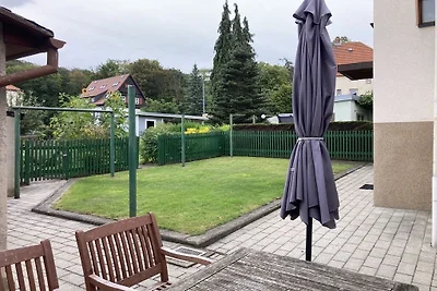 Apartamento vacacional en Thale con piscina.