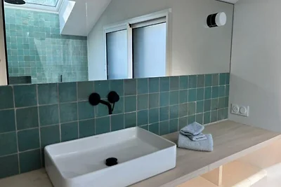 Villa nahe Bourdaines Strand mit Pool