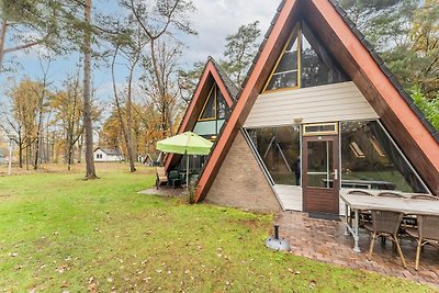 Modernes Ferienhaus in Stramproy im Wald