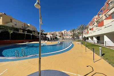 Schöne Wohnung mit Swimmingpools 2 Minuten vo...