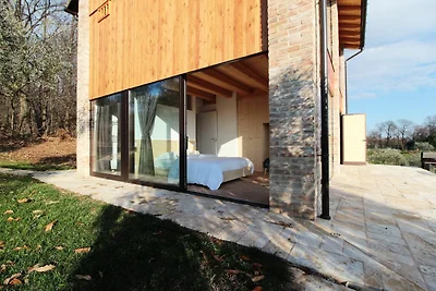 Splendido chalet sulle colline del Montello