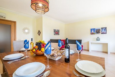 Wohnung in Portugal mit Gemeinschaftspool