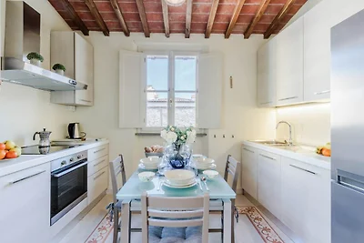 Villa in Lucca mit Pool und Garten
