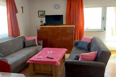 Apartmani Lucija - Three Bedroom Apartment