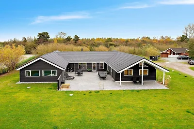 22 Personen Ferienhaus in Idestrup