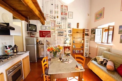 Tipica casa toscana in pietra antica