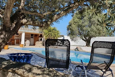 Maestosa villa a Homps con piscina privata