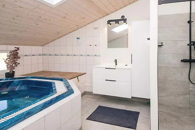 Maison de vacances pour 8 a Tarm