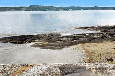 4 persone case ad LYSEKIL-By Traum