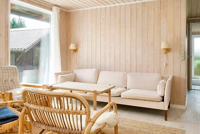6 Personen Ferienhaus in Fårevejle-By Traum